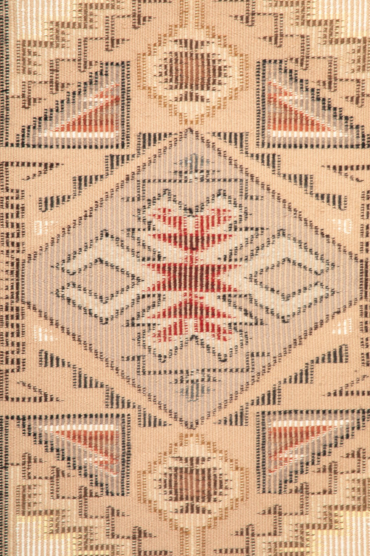 Navajo Raised Outline Runner / Rug