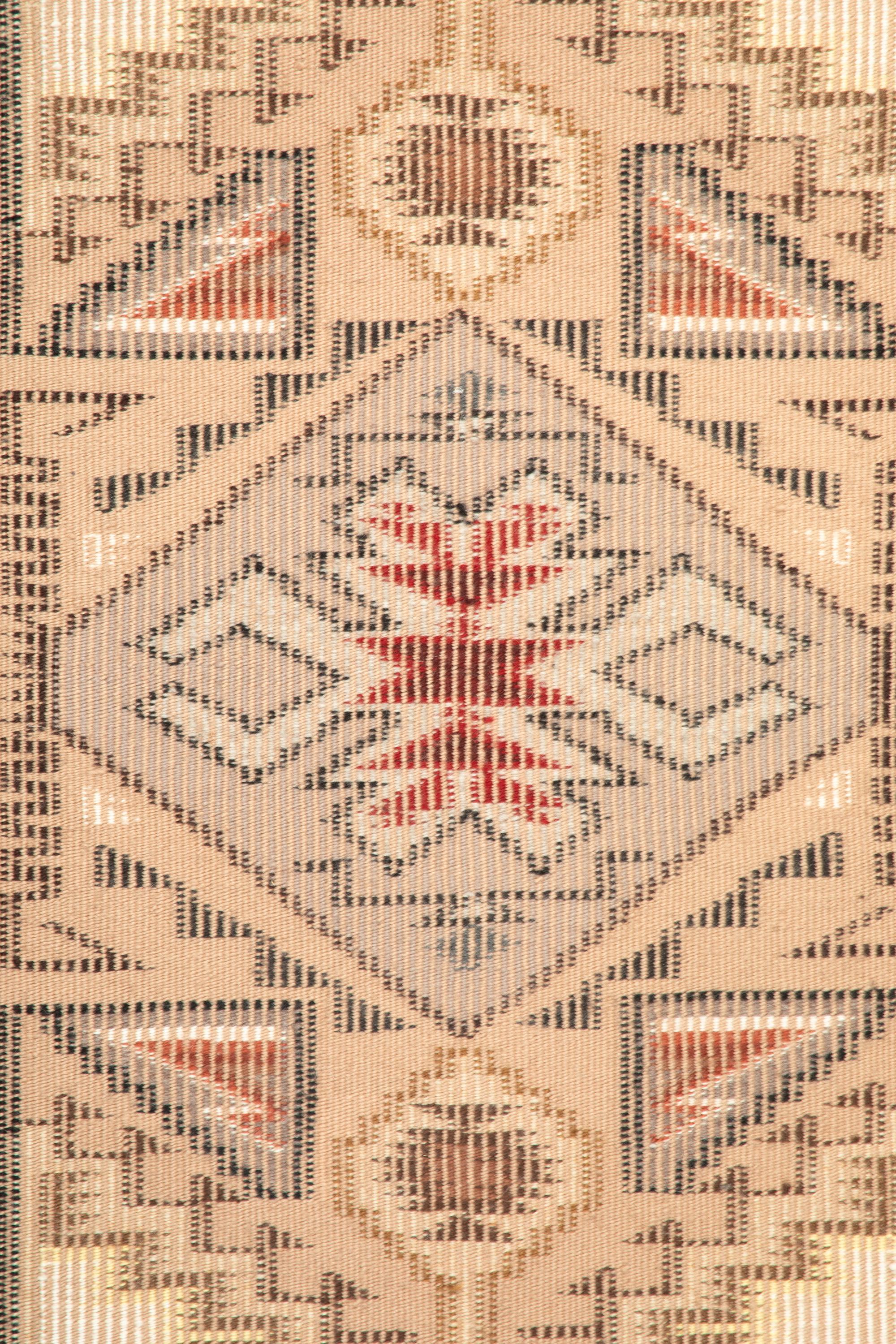 Navajo Raised Outline Runner / Rug