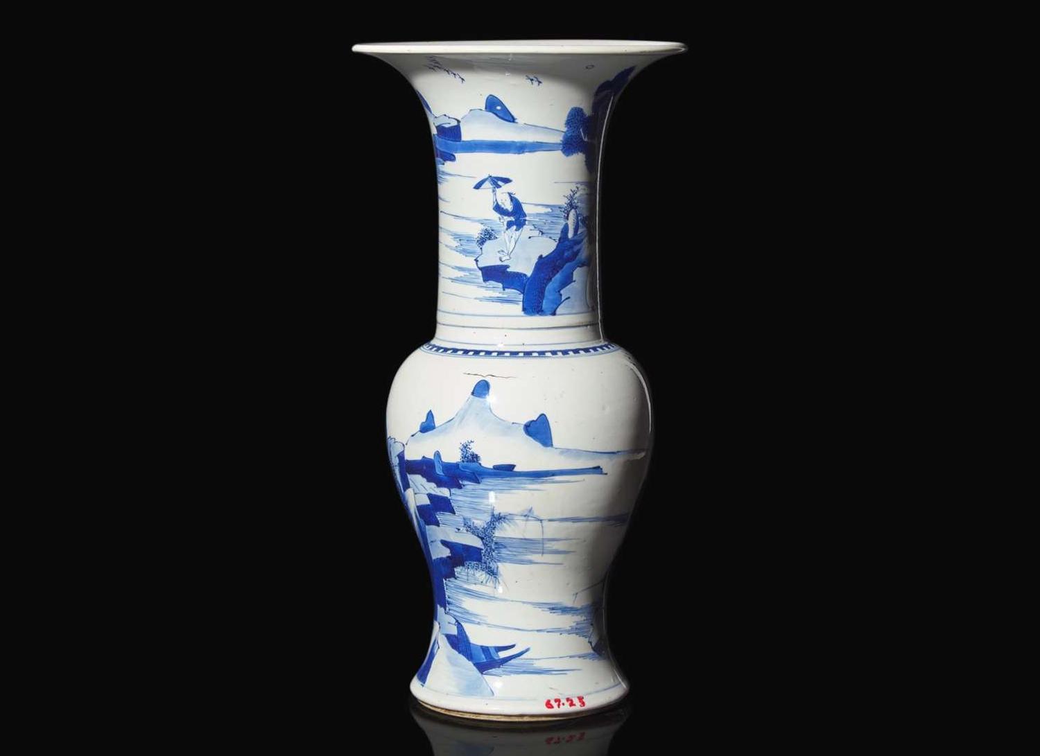 A Chinese blue and white Phoenix-tail vase, Kangxi period 青花鳳尾尊 清康熙