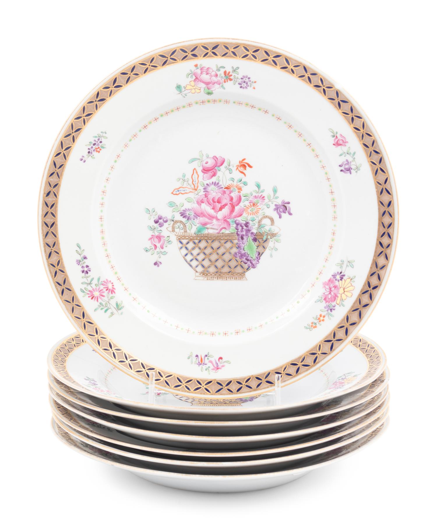 A Set of Seven Chinese Export Porcelain Plates