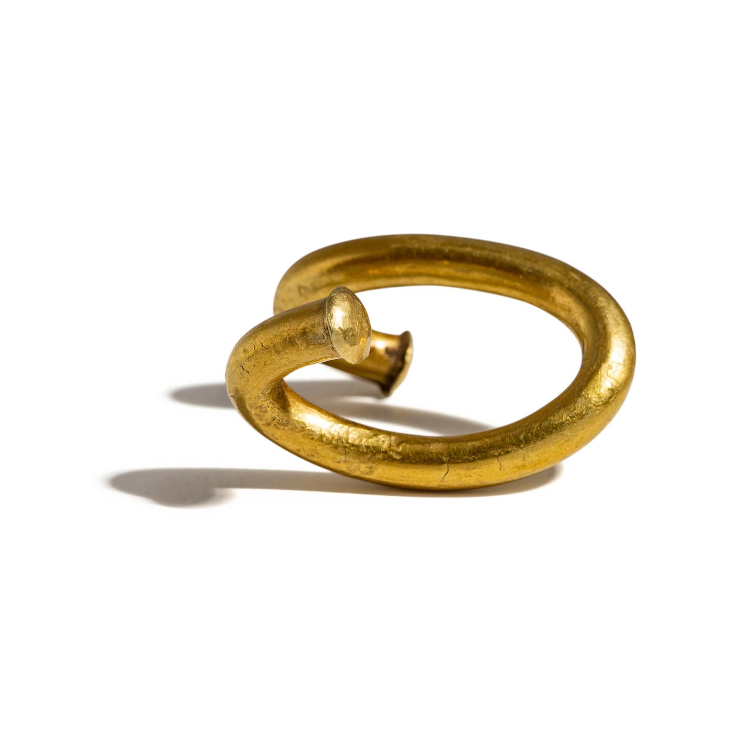 An Achaemenid or Greek Gold Hair Ring