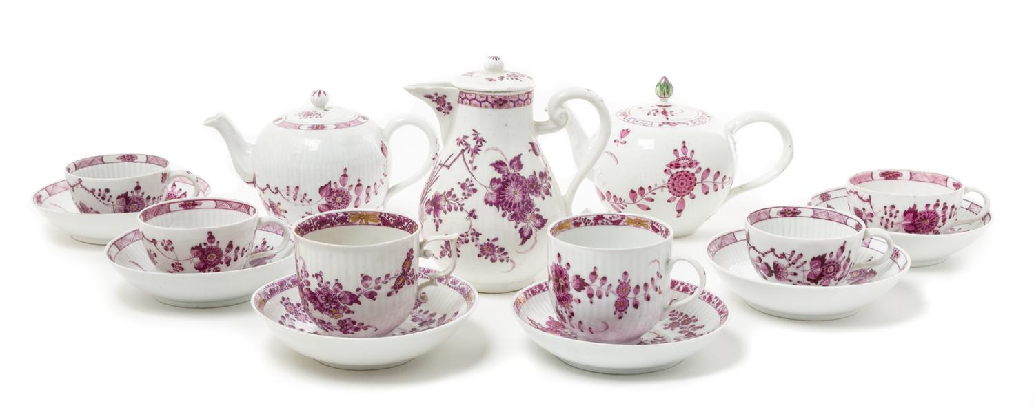 An Assembled Meissen Porcelain Tea and Coffee Service Height of coffee pot 6 3/4 inches. — 18TH CENTURY