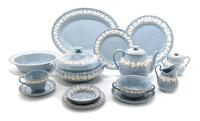 A Wedgwood Porcelain Dinner Service for Twelve, Diameter of dinner plate 10 inches.