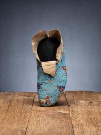 Single Cheyenne Beaded Hide Moccasin