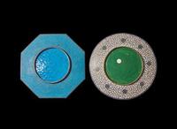 Two Japanese Cloisonne dishes, Meiji period 日本掐絲琺瑯盤兩件 明治