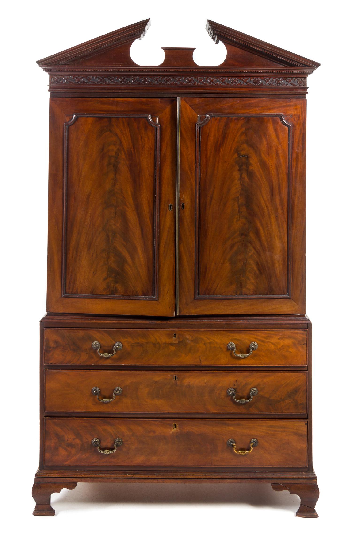 A George III Mahogany Linen Press Height 81 x width 47 x depth 23 1/4 inches. — 18TH/19TH CENTURY