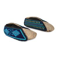 Mesquaki Beaded Hide Moccasins