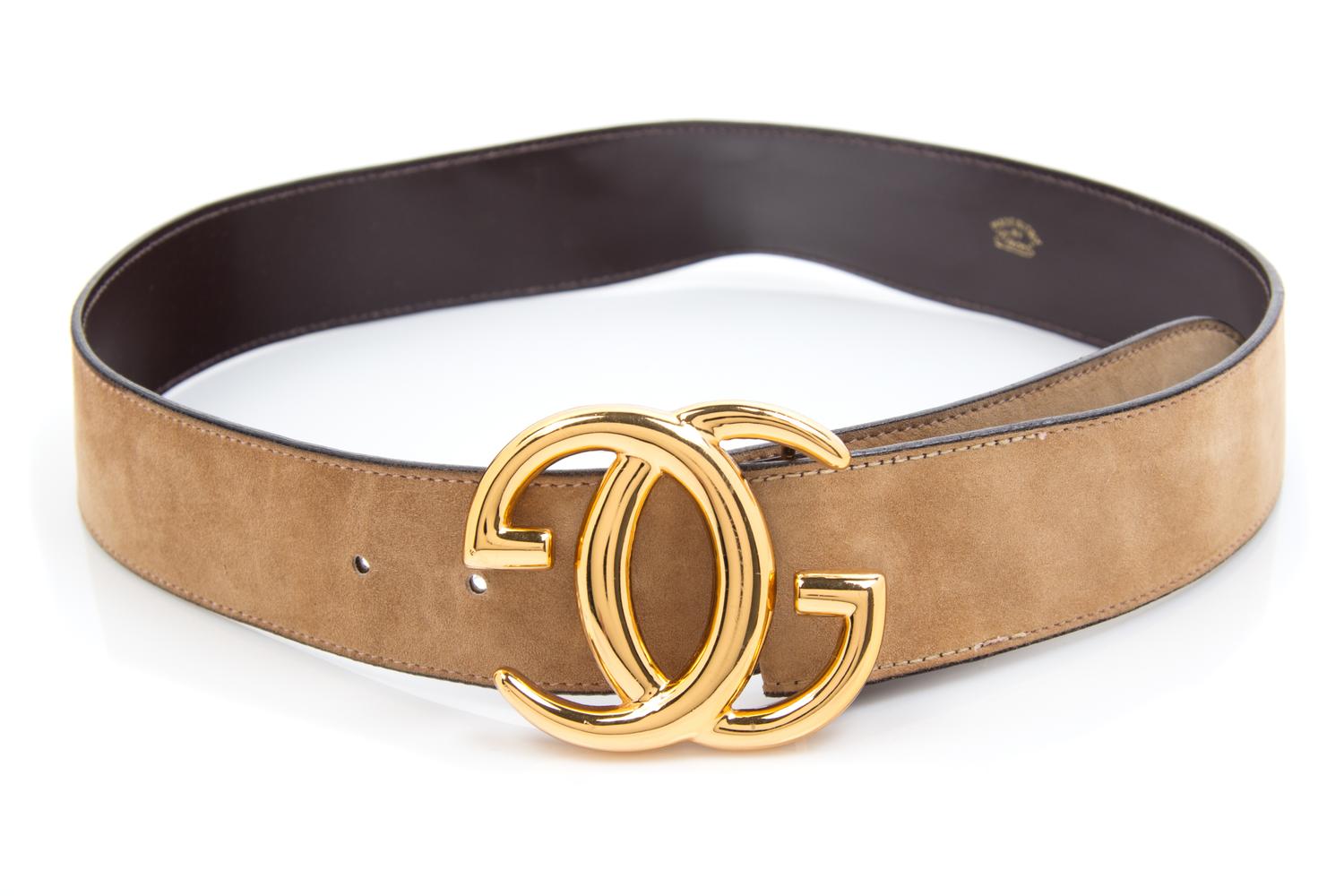A Gucci Camel Suede Belt, 34" x 1.5".