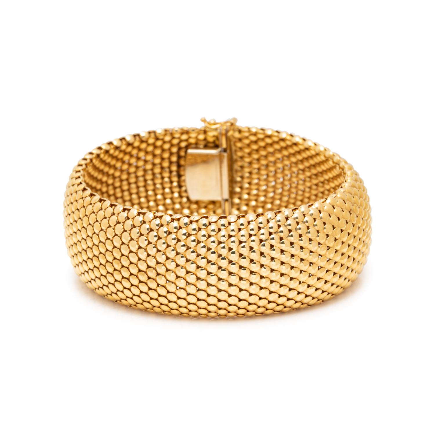 YELLOW GOLD NECKLACE AND BRACELET SET