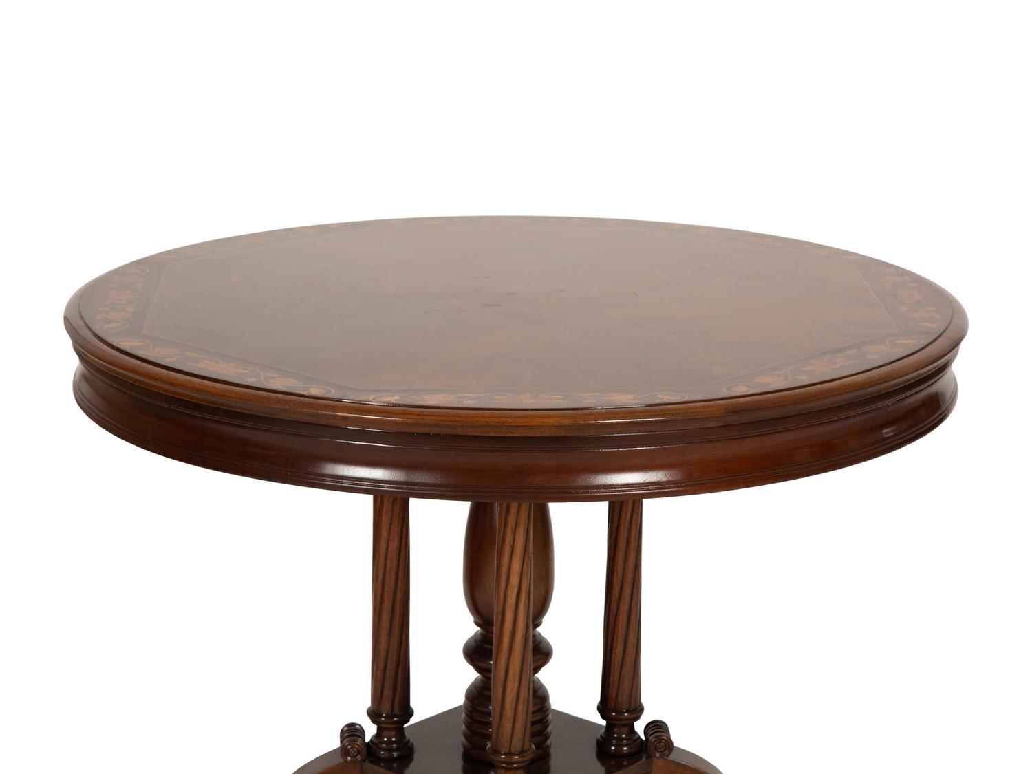 A Regency Style Circular Mahogany Center Table