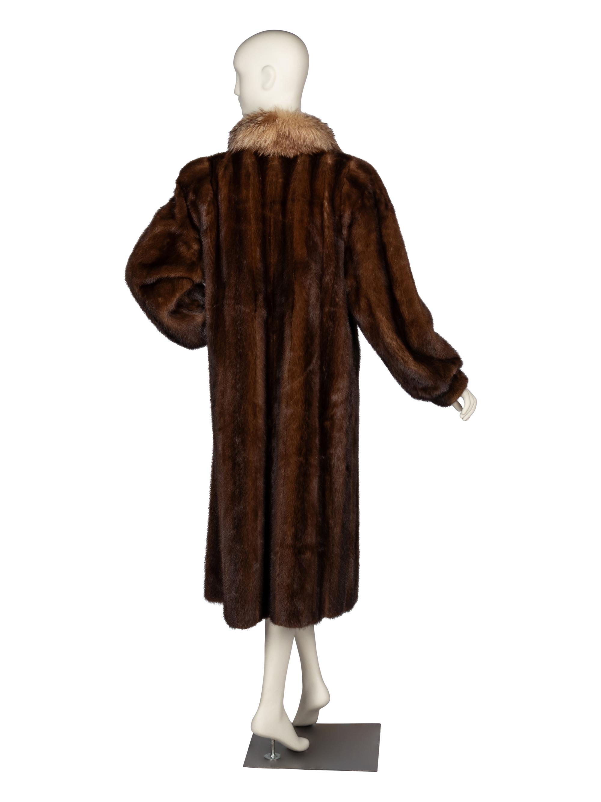 Edwards-Lowell Beverly Hills, Mink Coat