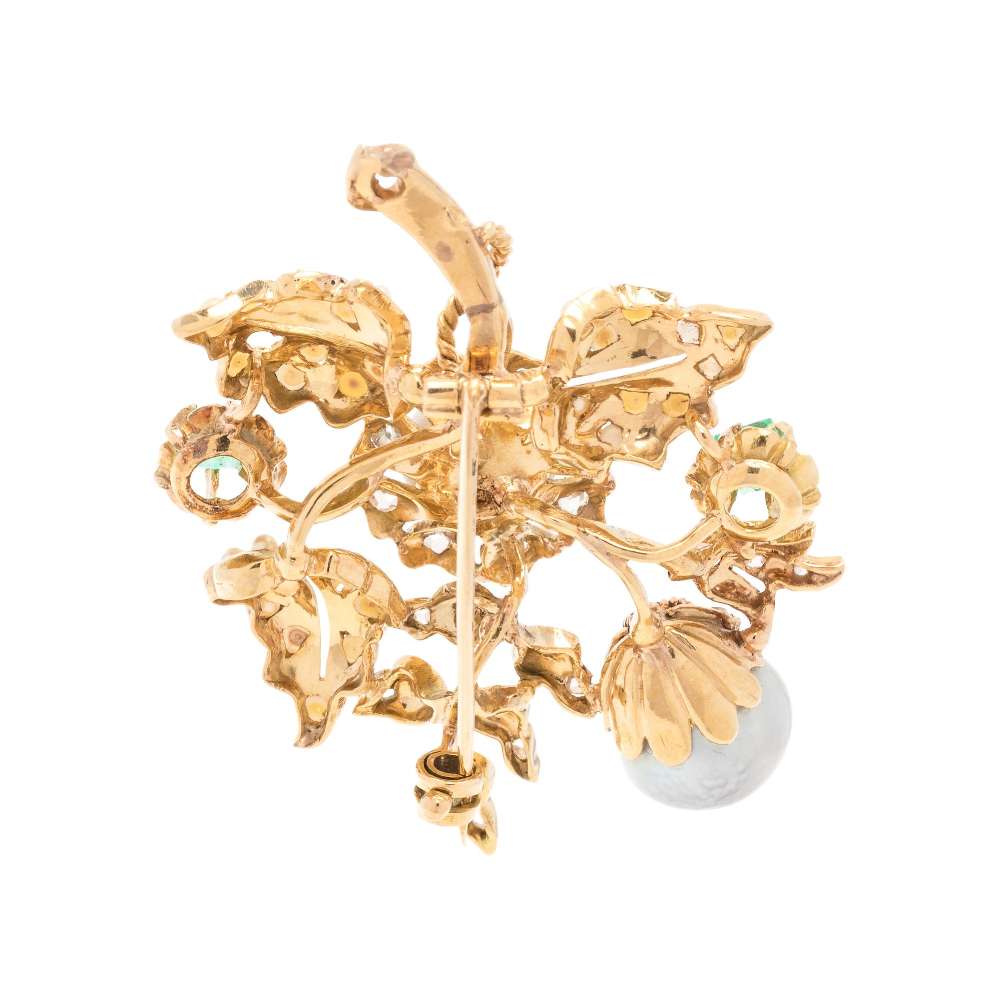 YELLOW GOLD, DIAMOND, EMERALD AND PEARL FLOWER BROOCH