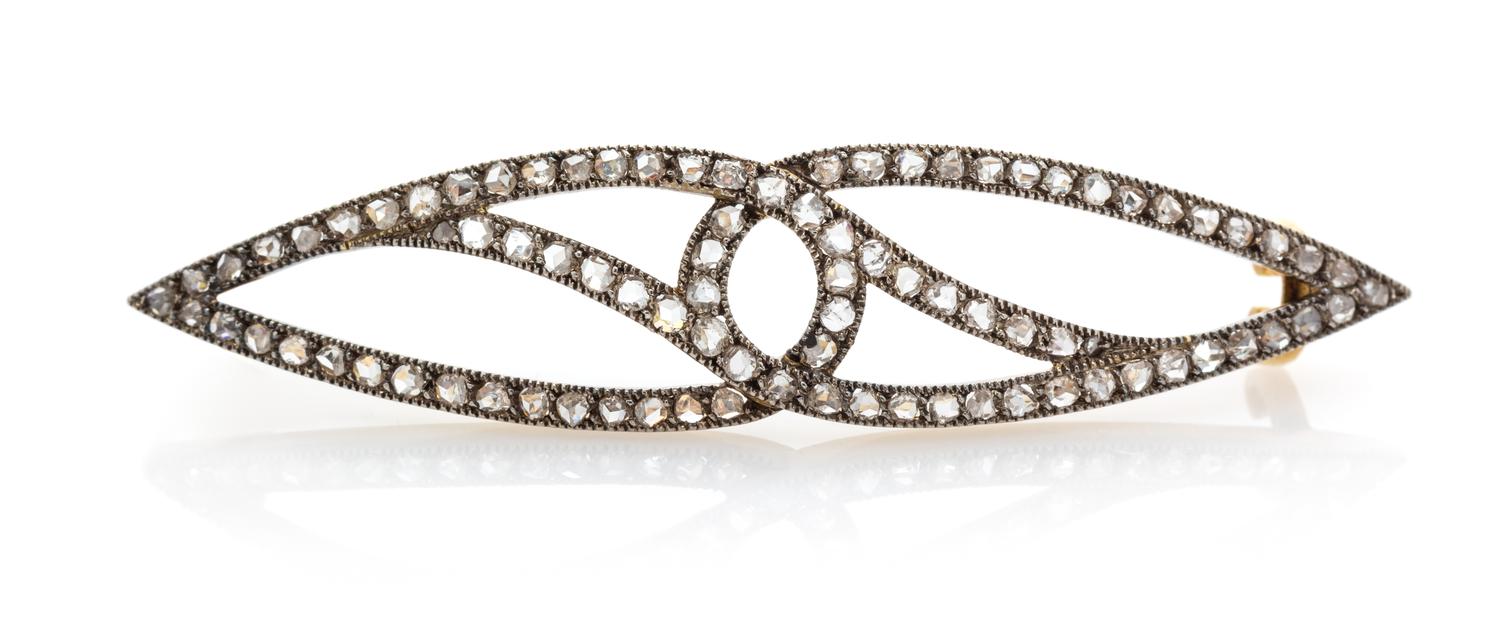 A Belle Epoque Silver Topped 18 Karat Yellow Gold and Diamond Hair Barrette, French, 3.60 dwts.