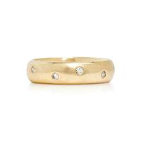 YELLOW GOLD AND DIAMOND BAND