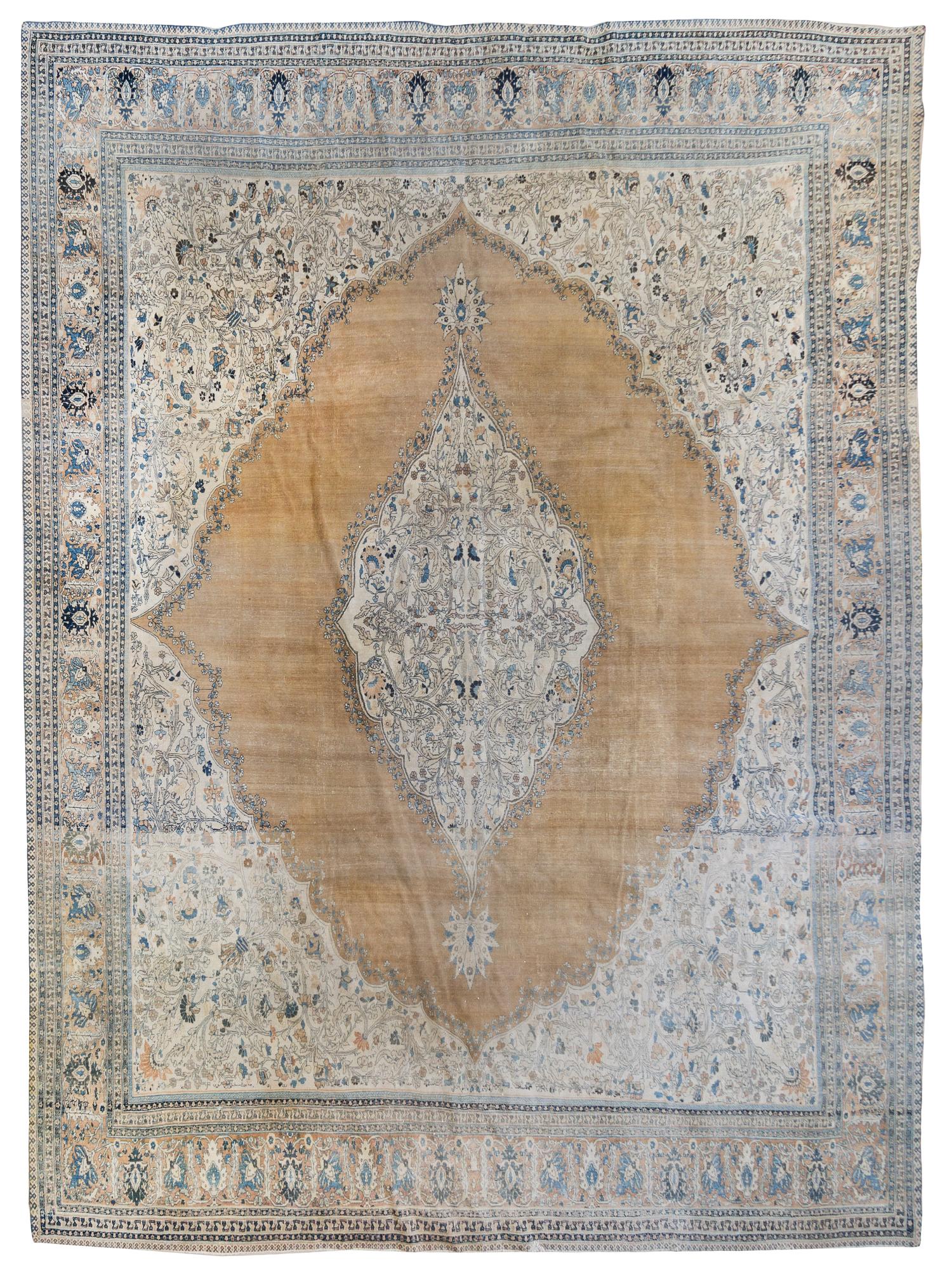 A Tabriz Wool Rug 14 feet 9 inches x 11 feet 9 inches. — EARLY 20TH CENTURY