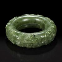 A Chinese spinach jade double ring 碧玉御题诗蚩尤环