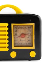 A General Television 591 Radio