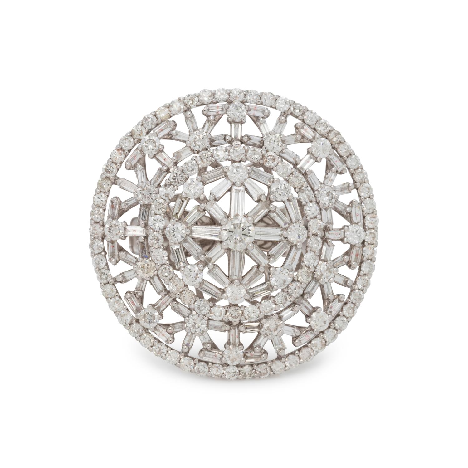DIAMOND RING