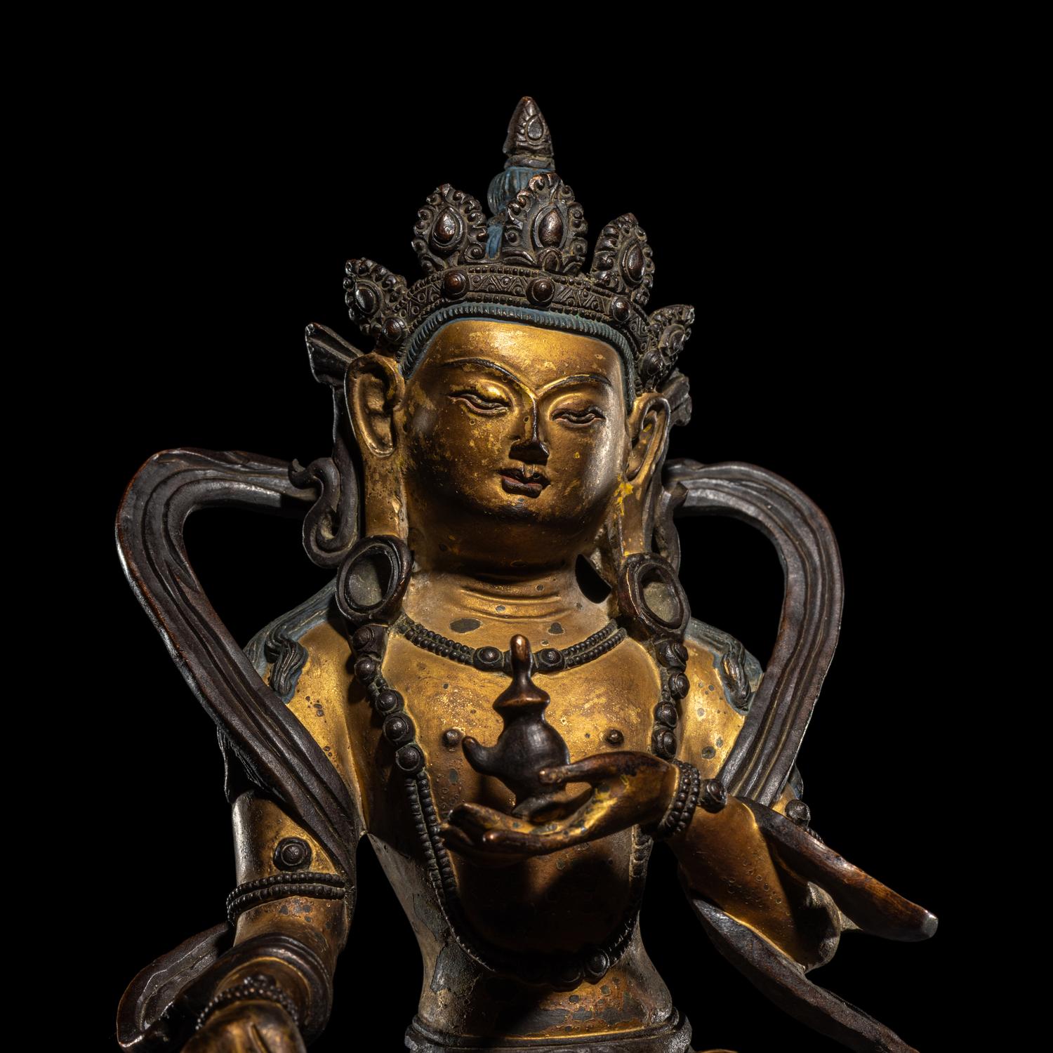 A Chinese Parcel Gilt Bronze Bodhisattva, Qianlong Period 清乾隆 銅鎏金欱光天菩薩