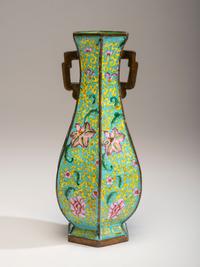 A Chinese Peking Enamel Vase