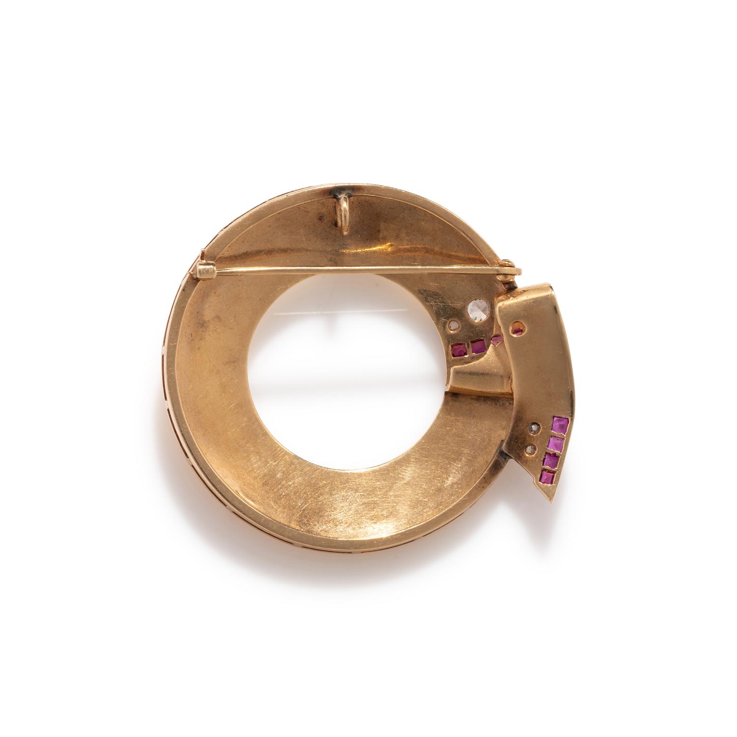 RETRO, YELLOW GOLD, DIAMOND AND RUBY BROOCH