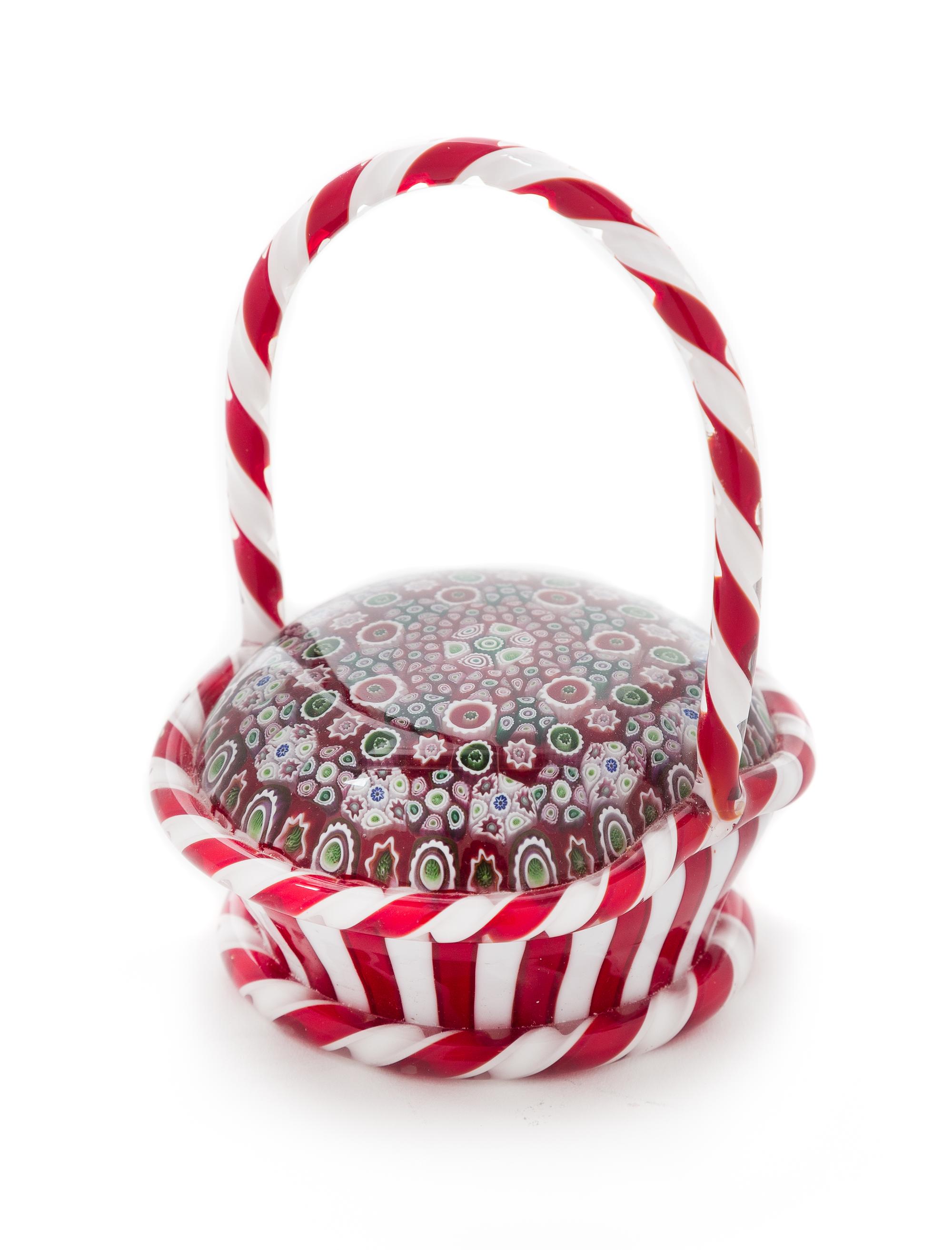Parabelle, USA, a concentric millefiori basket paperweight