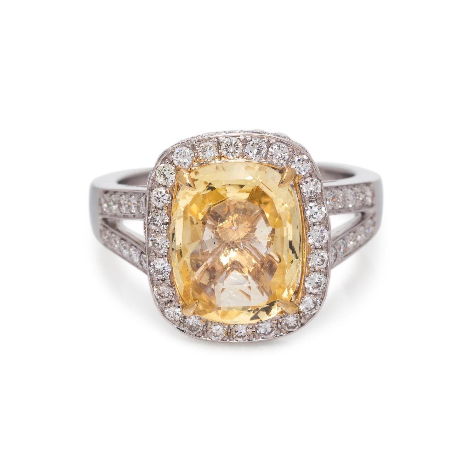 YELLOW SAPPHIRE AND DIAMOND RING