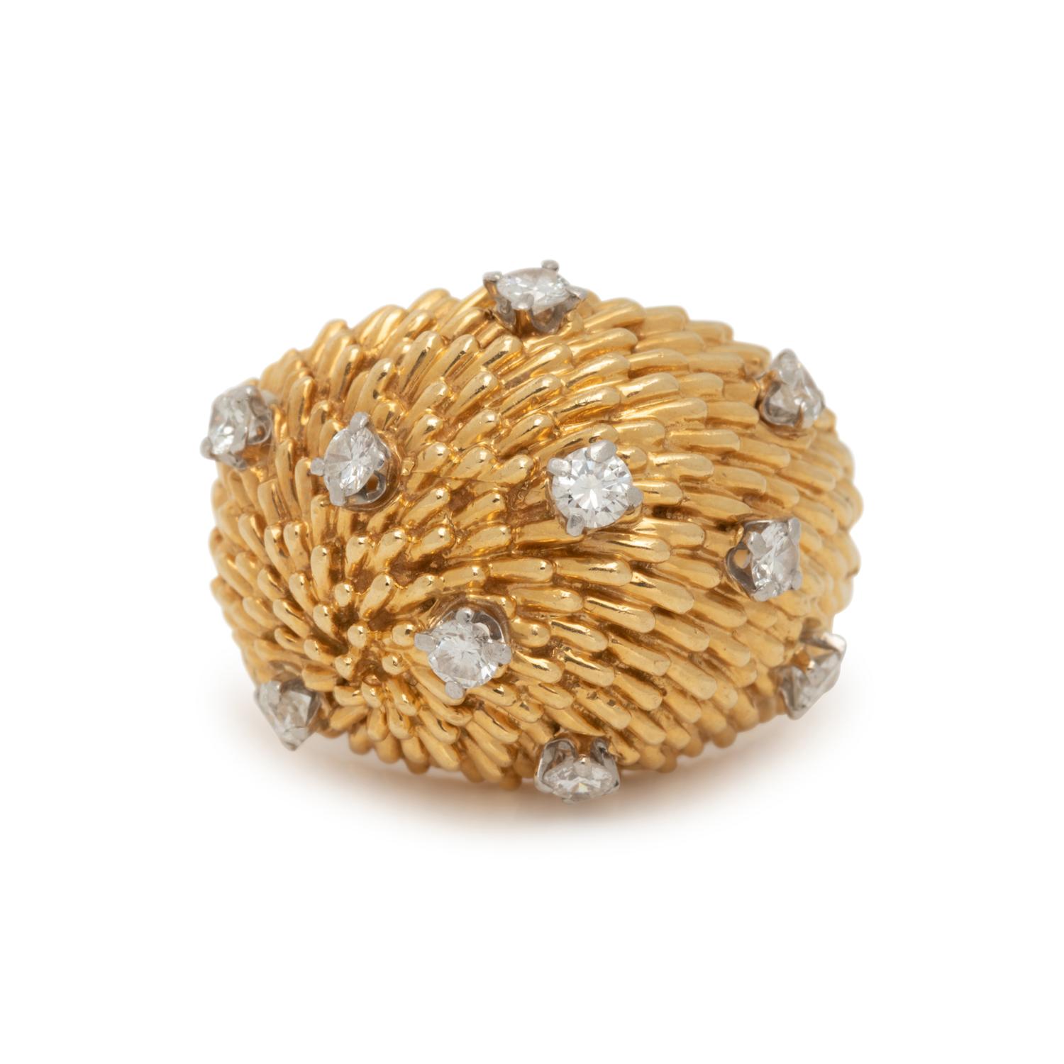 YELLOW GOLD AND DIAMOND BOMBE RING
