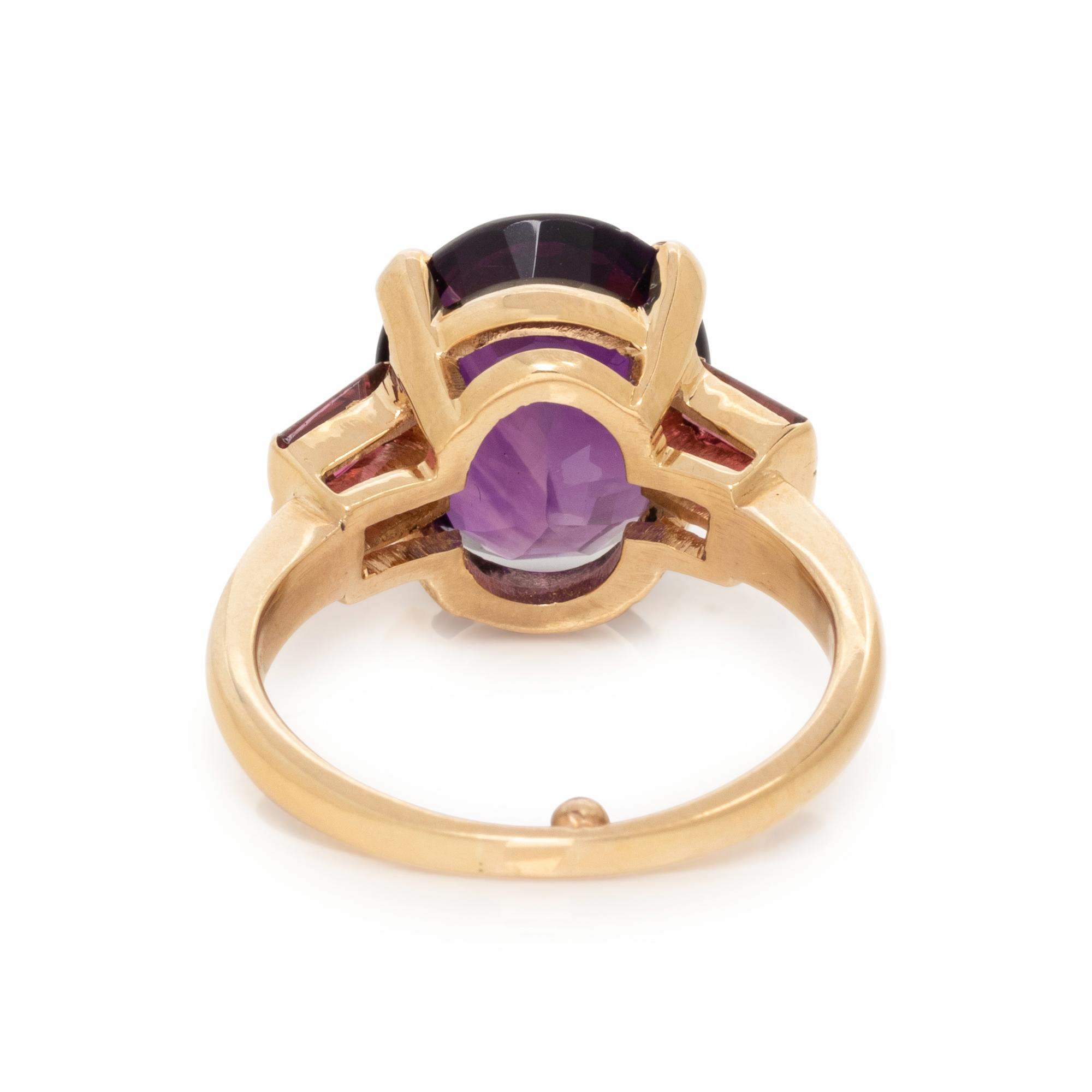 YELLOW GOLD, AMETHYST AND TOURMALINE RING