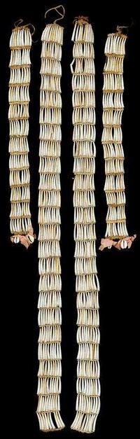 Two pairs of Sioux dentalium shell ear pendants first half 20th century