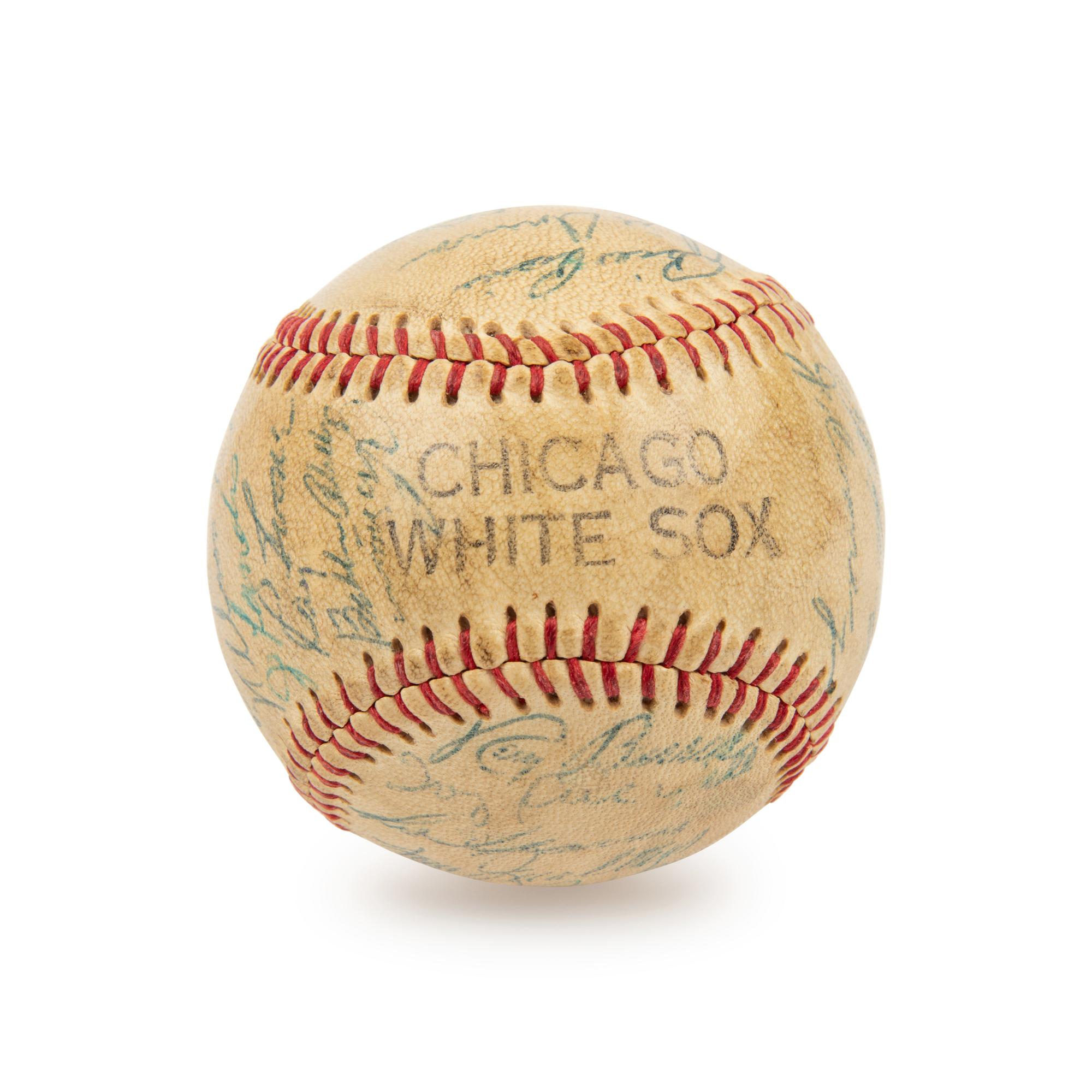 A 1958 Chicago White Sox Team Signed Autograph Baseball Including Nellie Fox (Beckett Authentication Services) - 29 Signatures