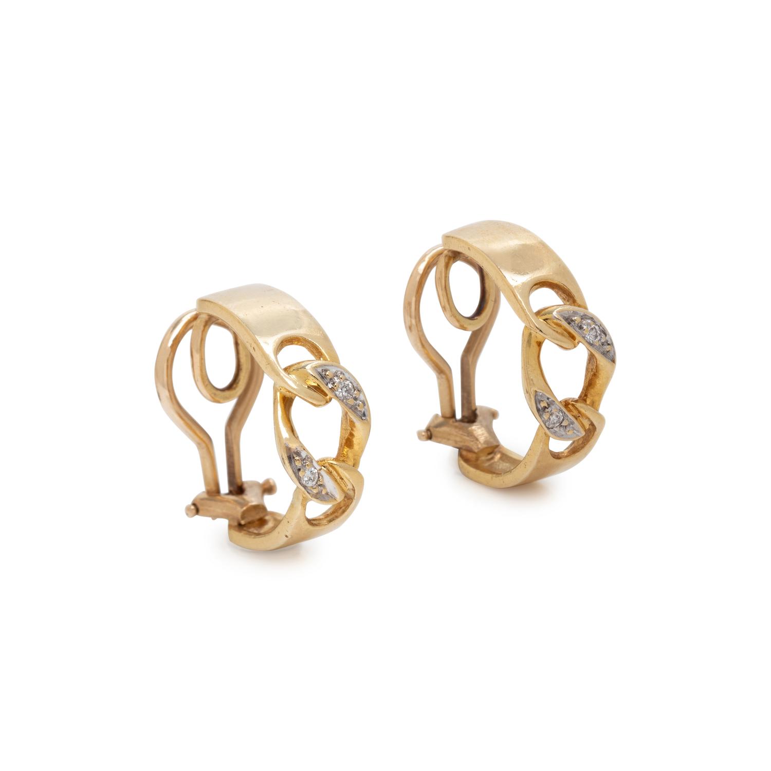 GUCCI, YELLOW GOLD AND DIAMOND EARCLIPS