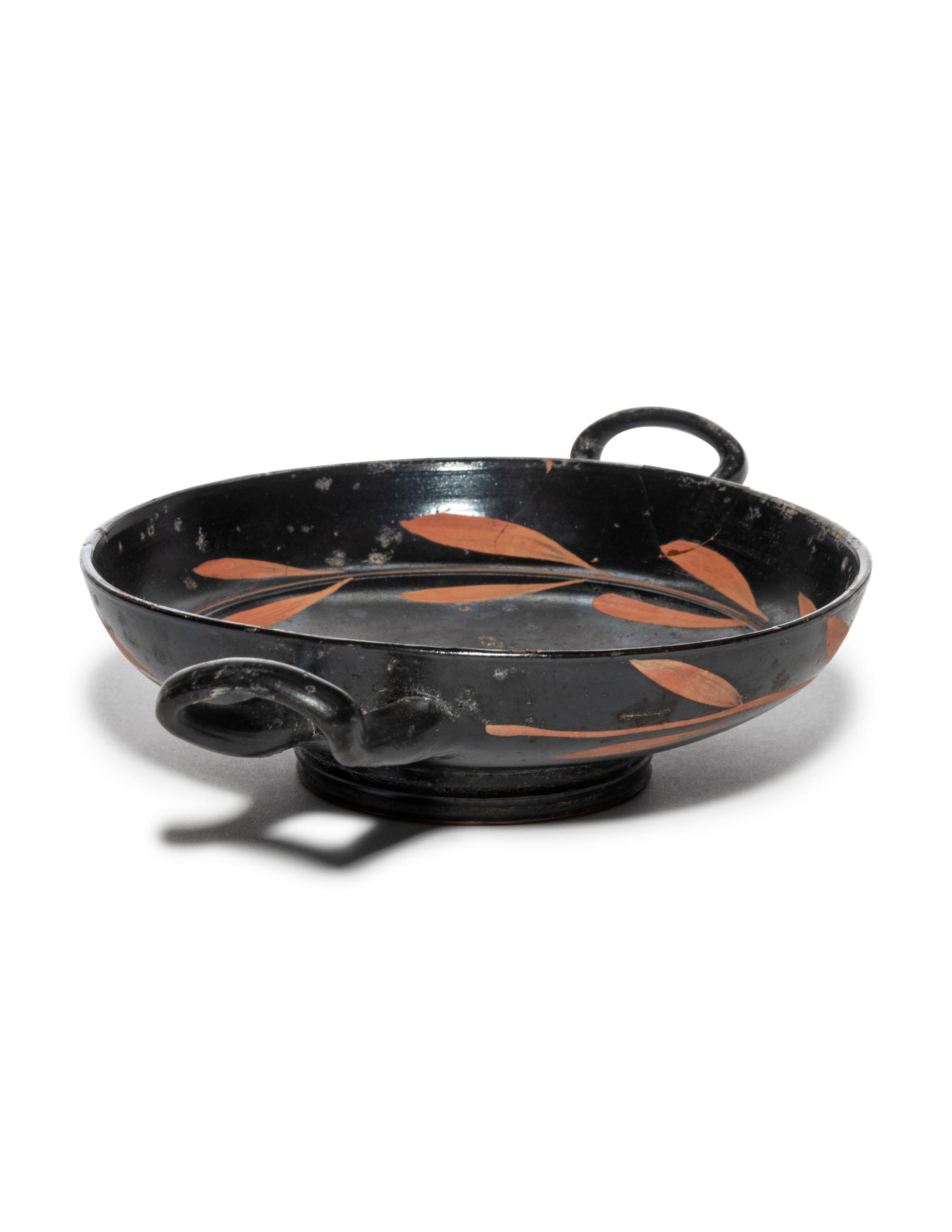 A South Italian Xenon-Ware Kylix