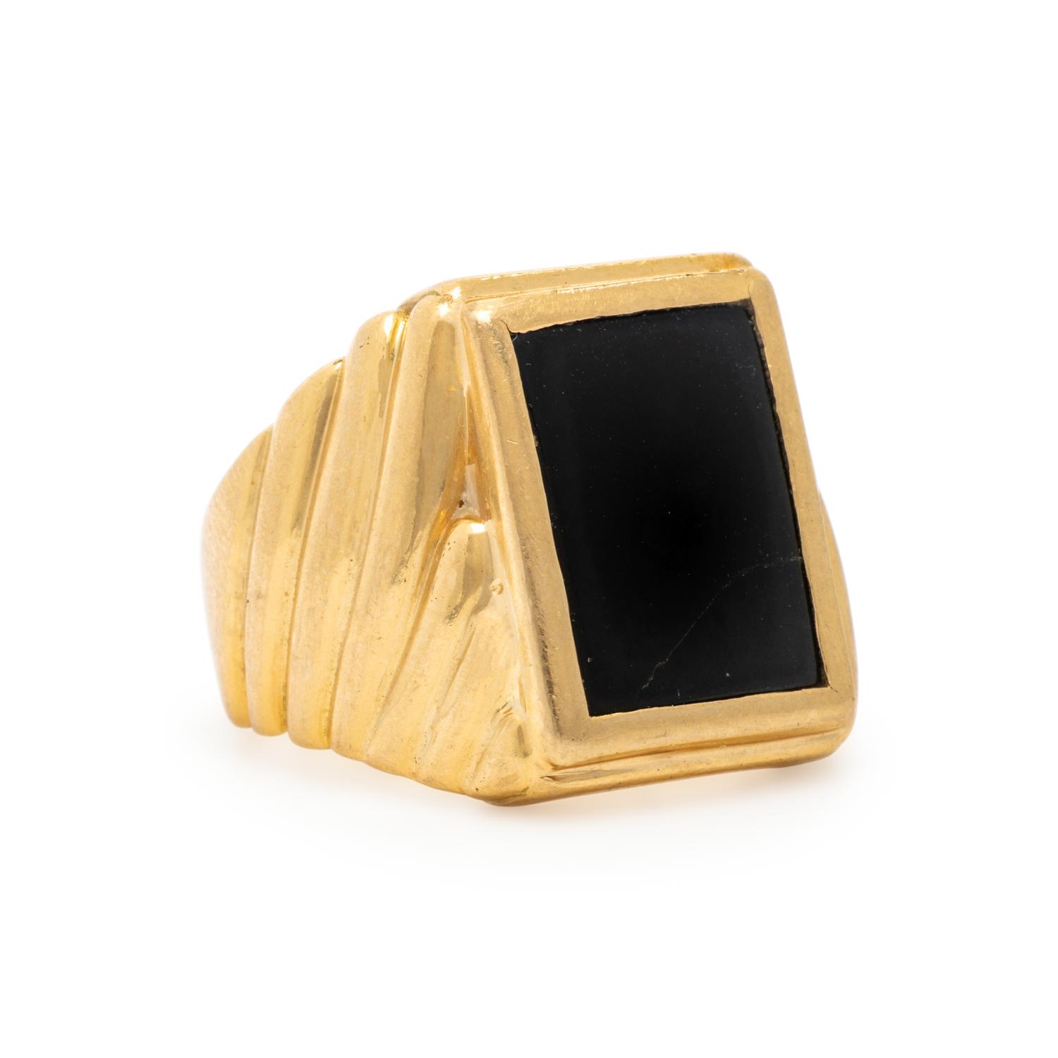 Yellow Gold and Onyx Ring