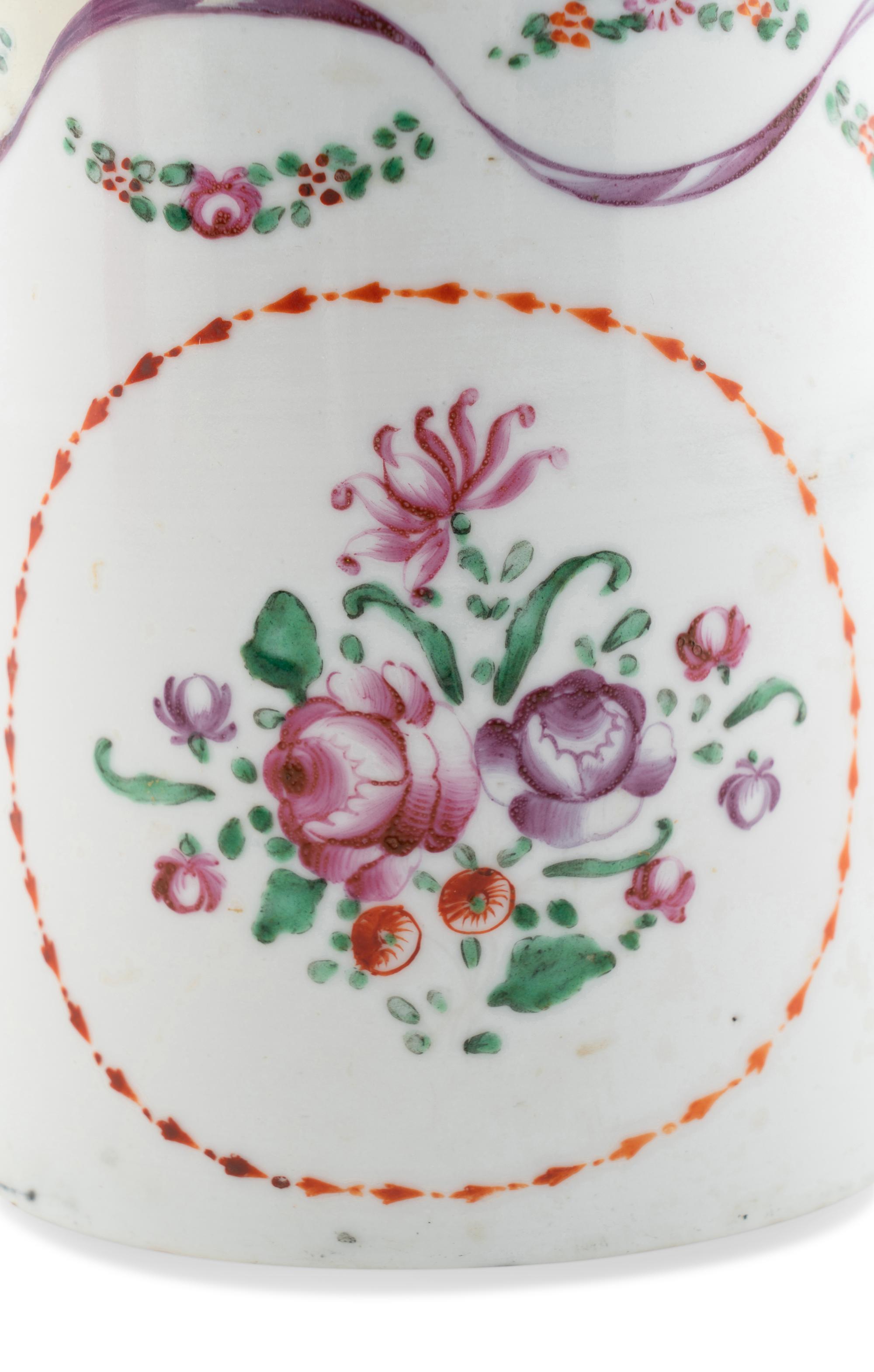 A Chinese Export Porcelain Mug