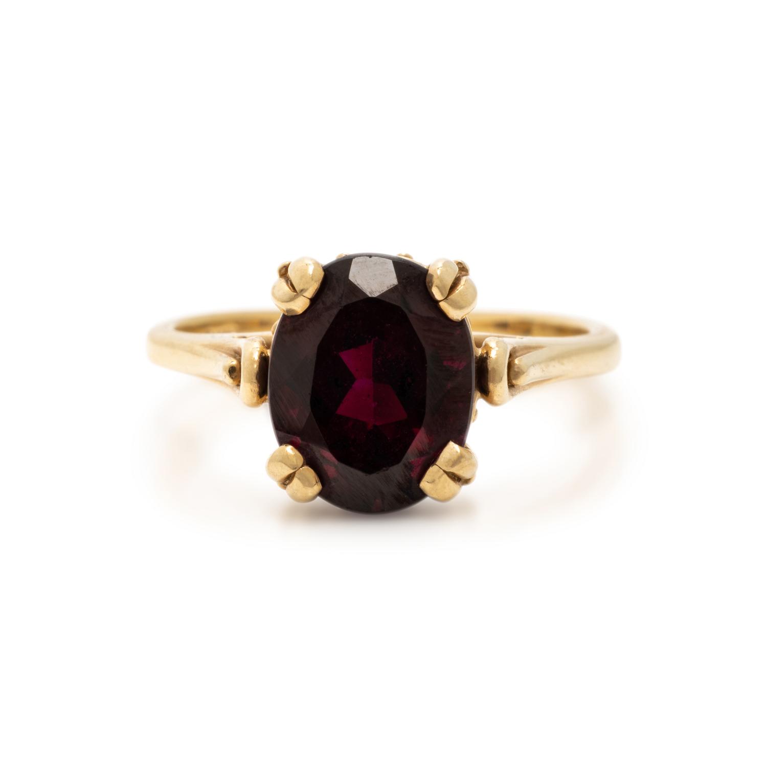 Garnet and Yellow Gold Ring