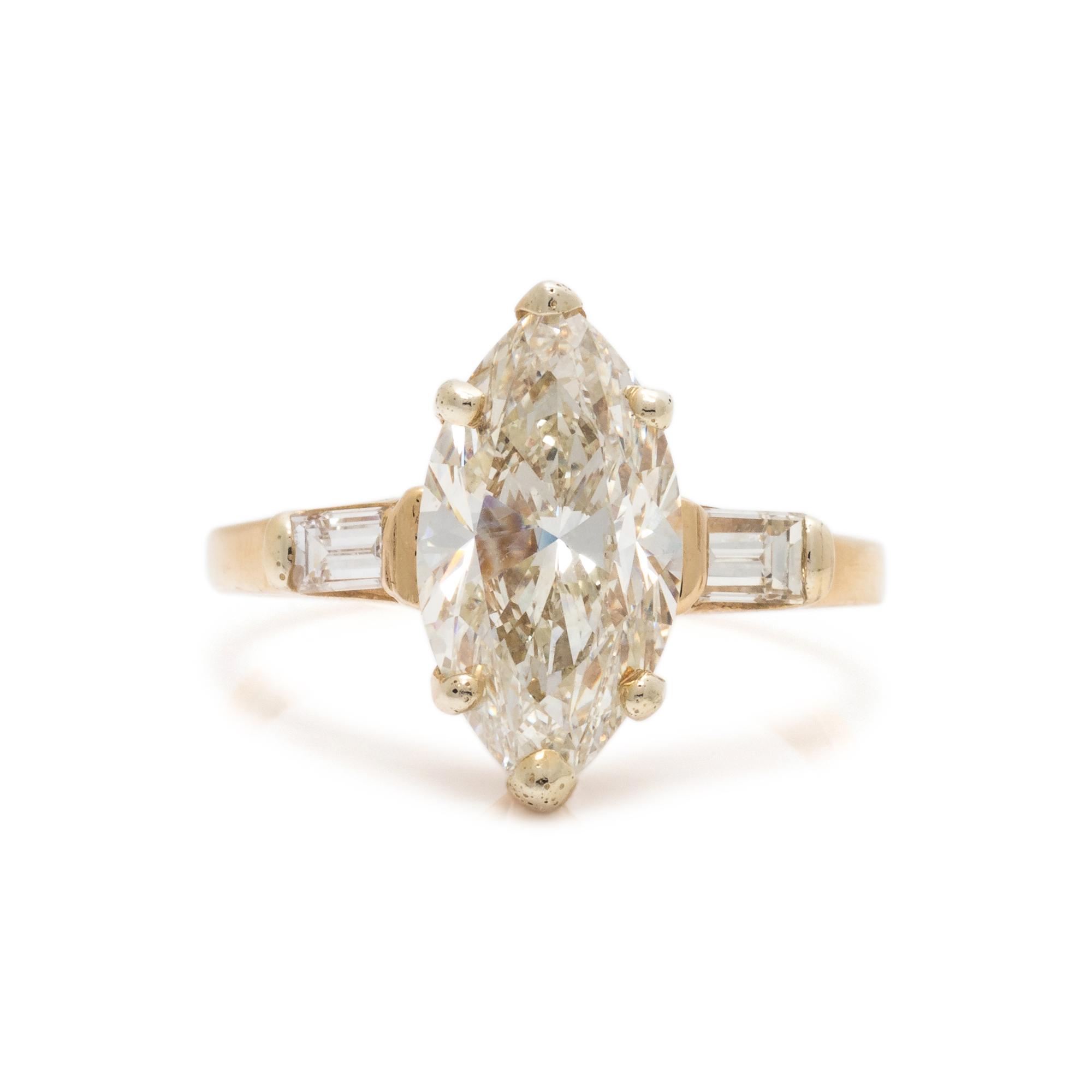 DIAMOND RING