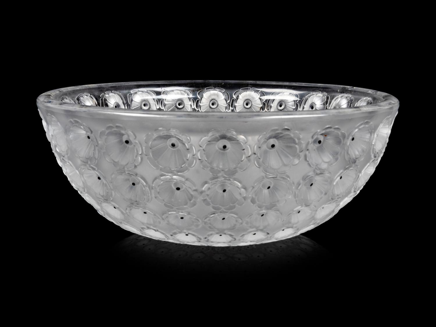 A Lalique Nemours Bowl