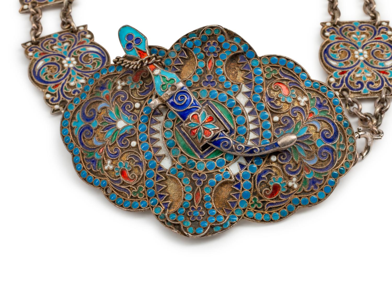 A Russian Silver and Enamel Belt — EARLY 20TH CENTURY