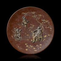 A Japanese Mixed Metal and Bronze Charger, Signed, Meiji/Taisho Period 明治/大正時期 嵌金銀銅盤