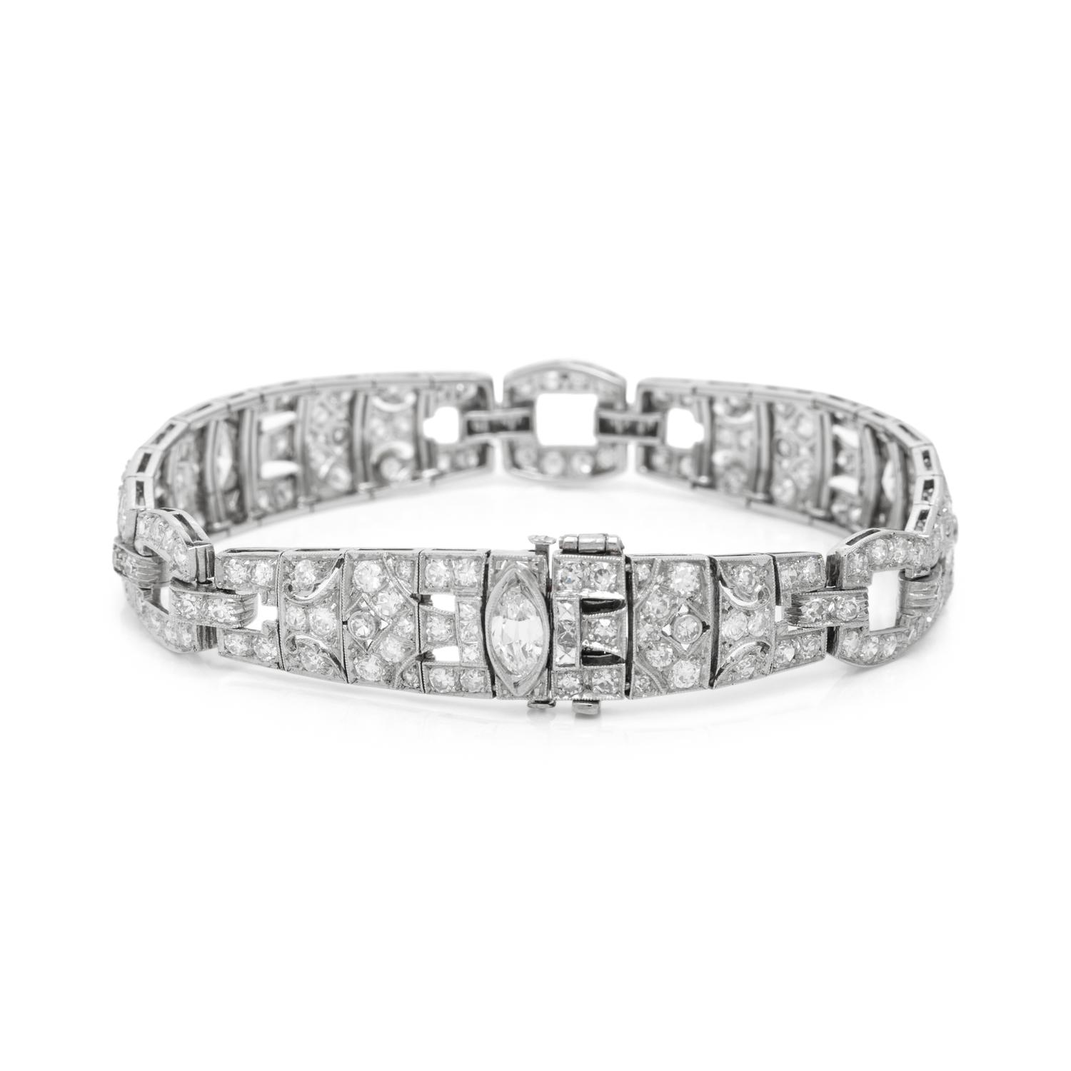 ART DECO, PLATINUM AND DIAMOND BRACELET