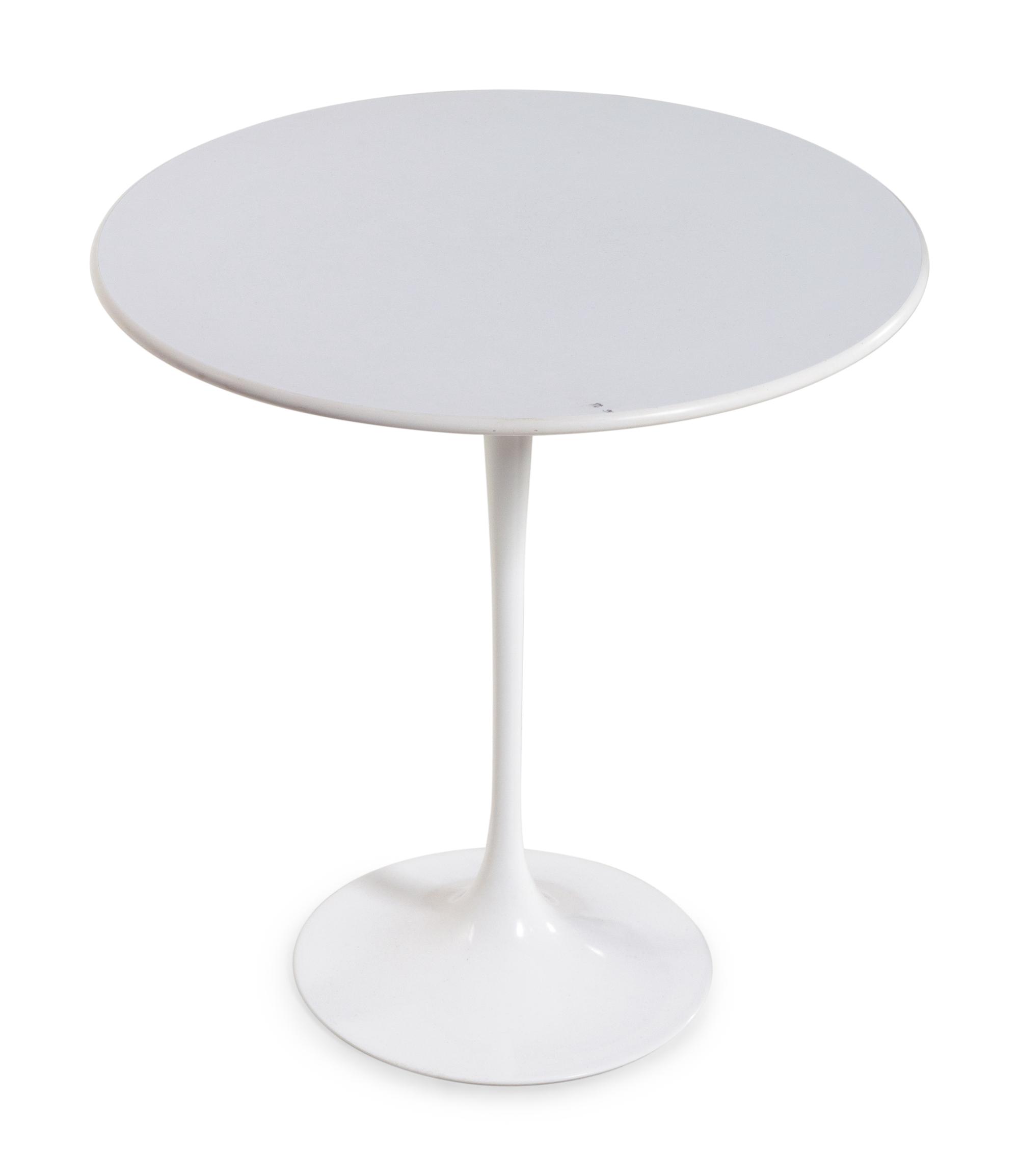 Tulip Side Table Knoll, USA