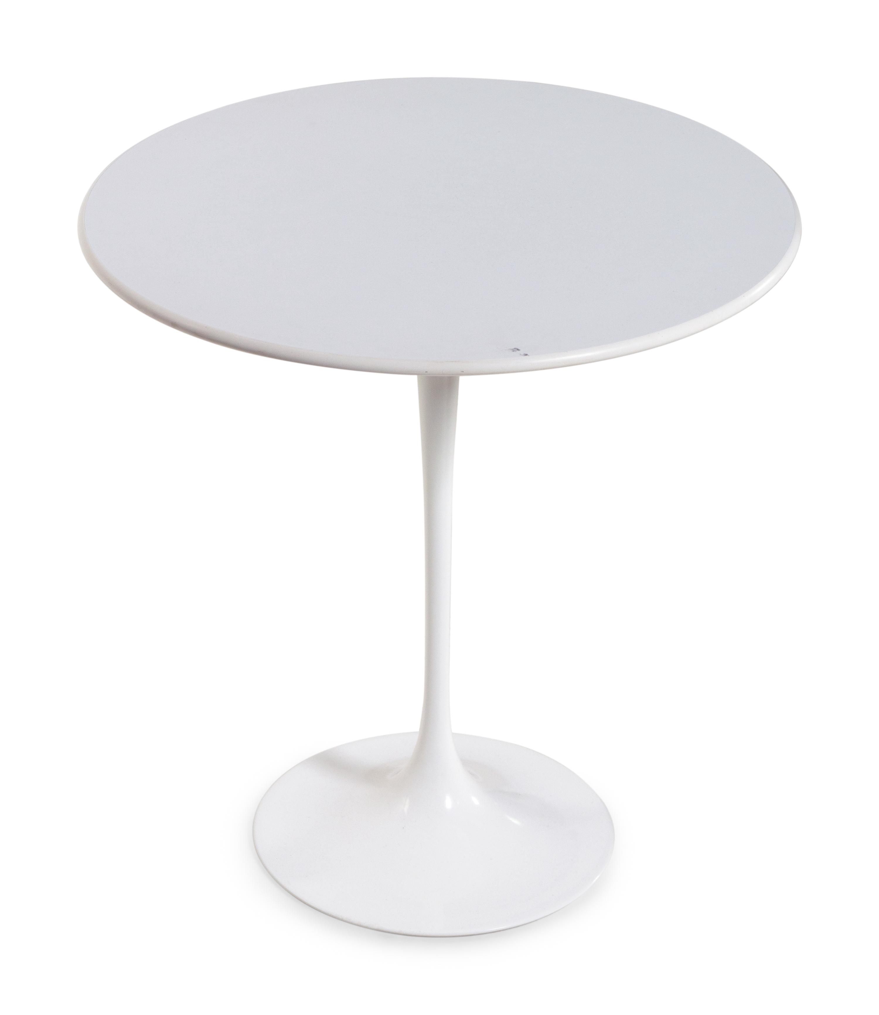 Tulip Side Table Knoll, USA