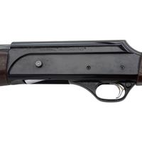 ** Lot of 2 Semi-Auto Shotguns Including: Remington and Universal