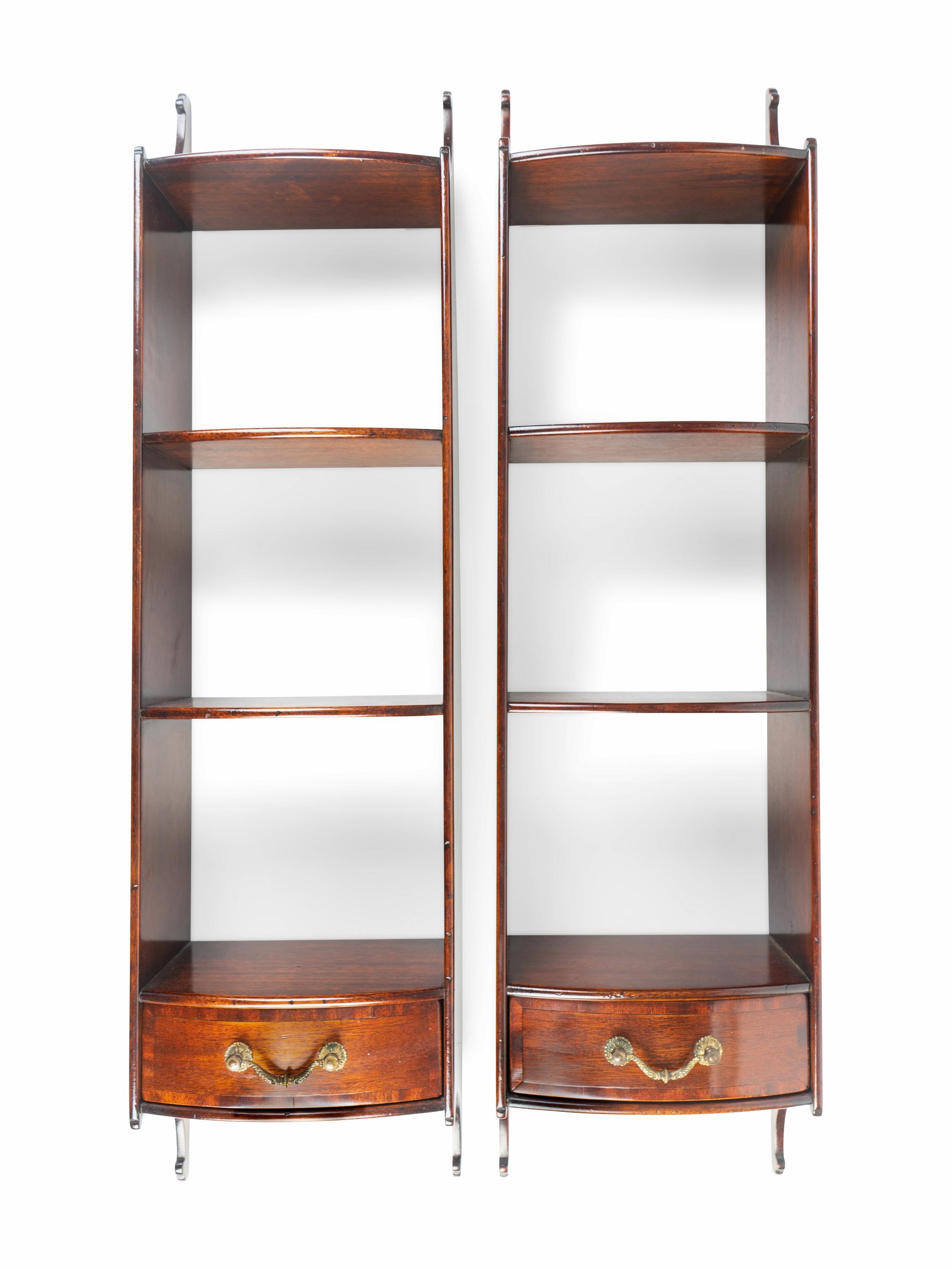 A Pair of English Mahogany Hanging Shelves — 19TH/20TH CENTURY