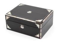 An English Black Lacquer and Mother-of-Pearl Inset Sewing Box Height 5 x width 11 3/4 x depth 9 inches. — EARLY 20TH CENTURY
