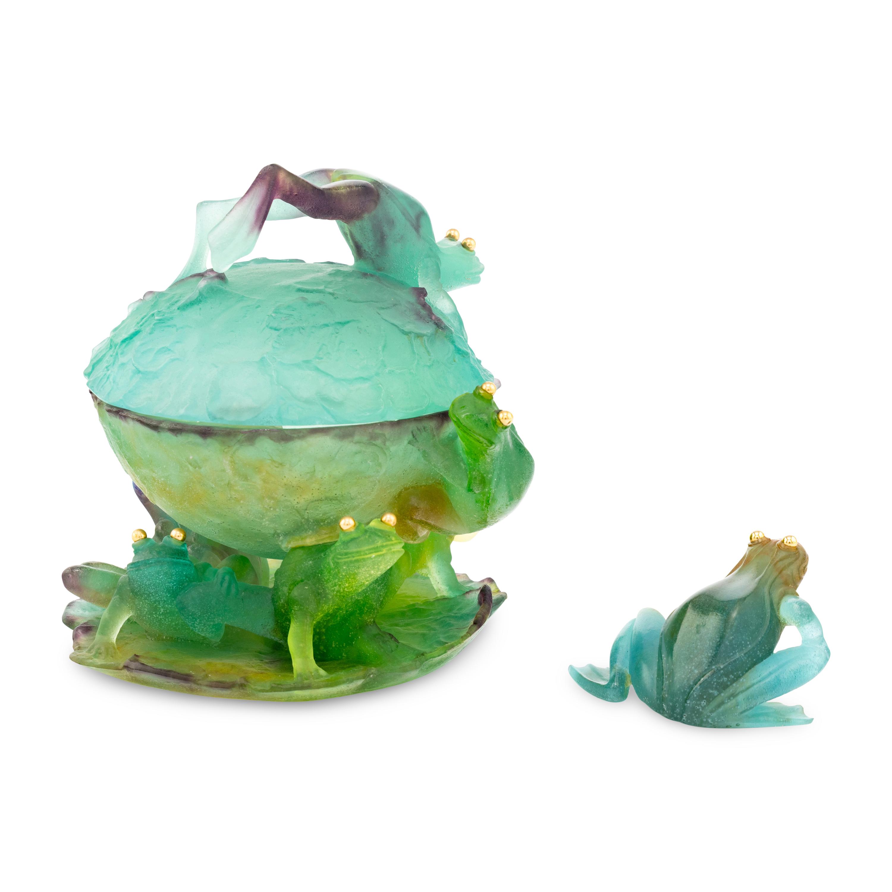 A Daum Pâte-de-Verre Grenouille Covered Bowl