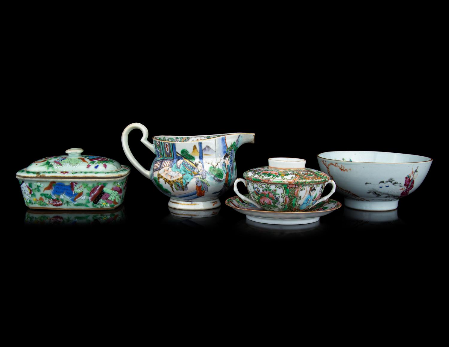Four Chinese Export Porcelain Articles