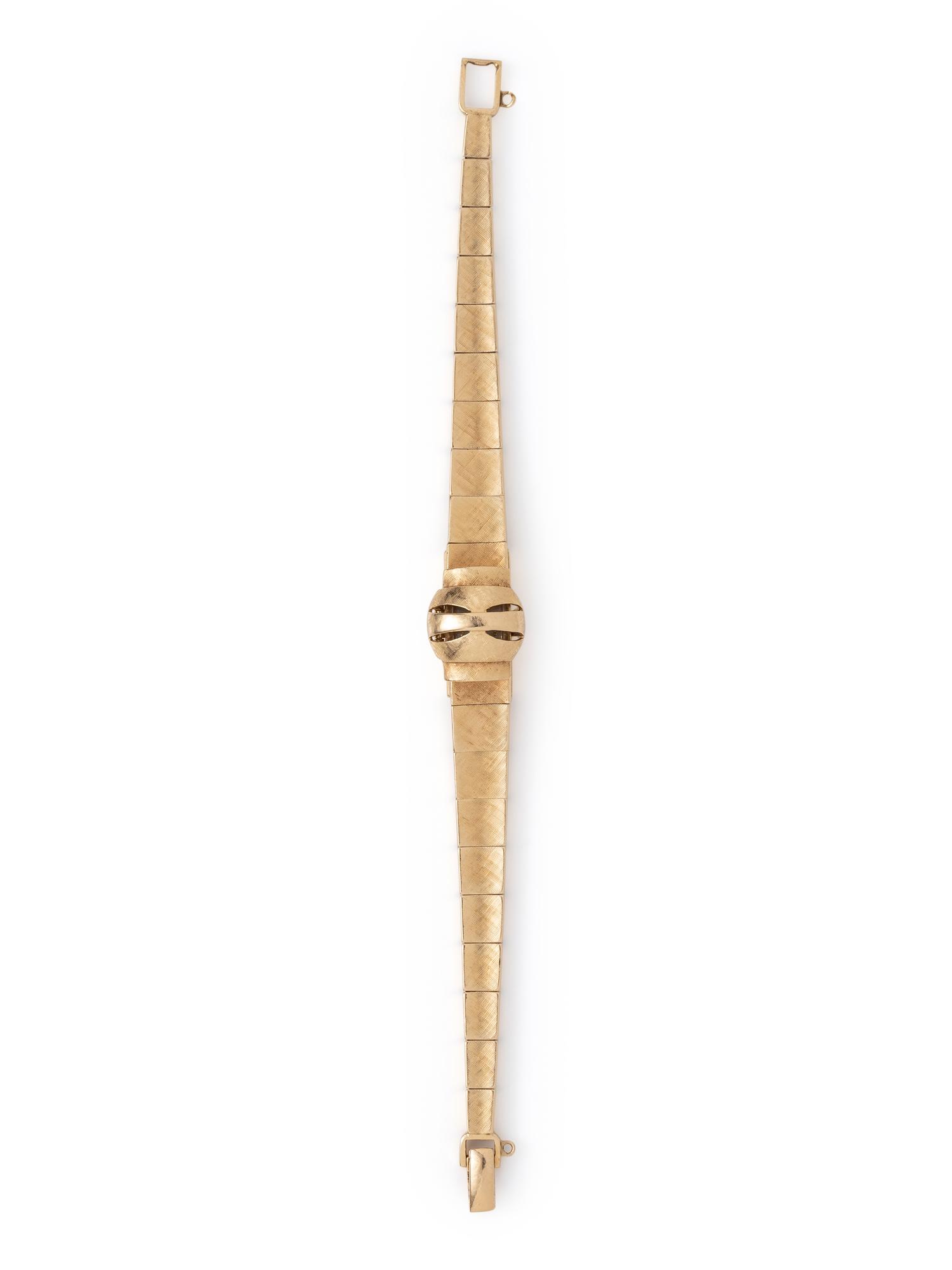 CROTON, 14K YELLOW GOLD SURPRISE WRISTWATCH