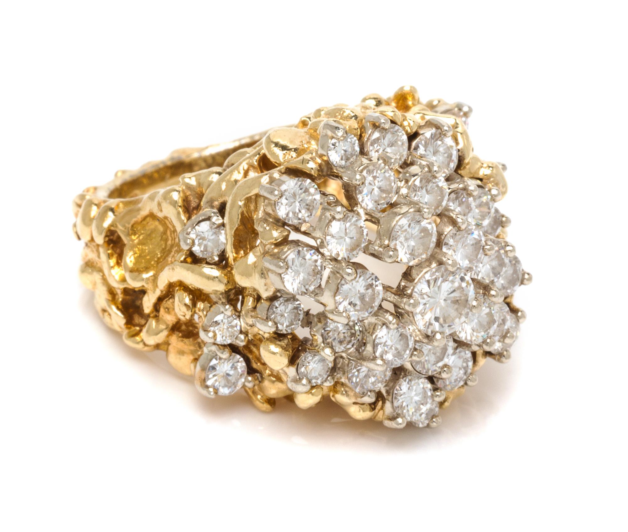 An 18 Karat Bicolor Gold and Diamond Ring, 13.00 dwts.